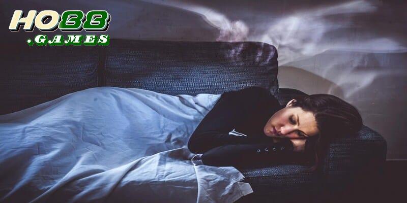 Nằm mơ thấy ma bị chó cắn chết